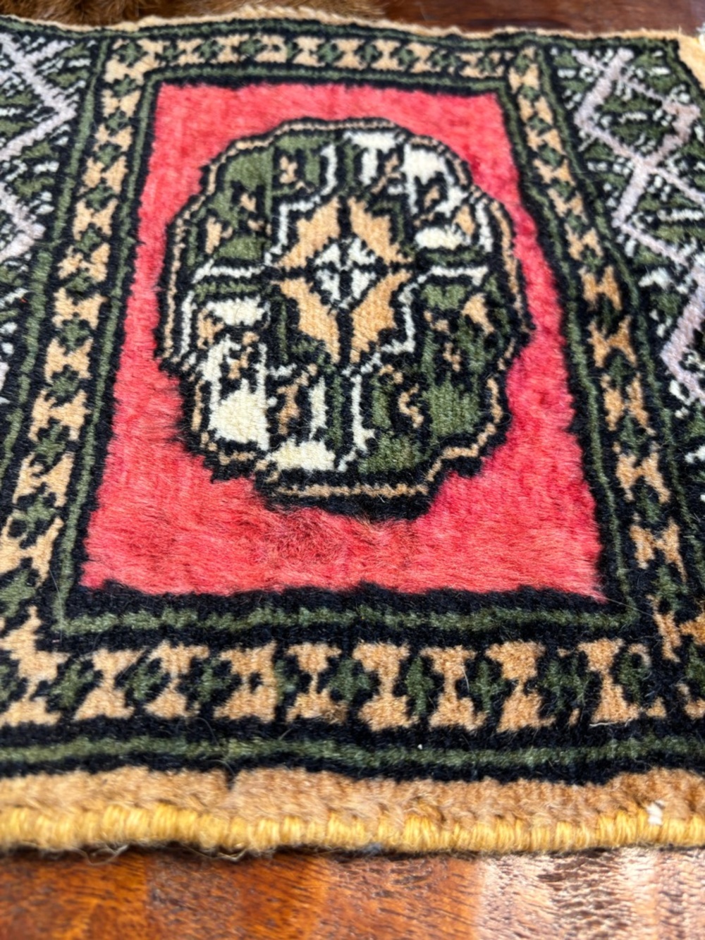Prayer Rug Handmade Wool Knotted 14 x 11 1/2 - Picture 2 of 4